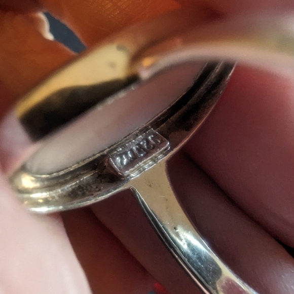 Avon Rings - Picture 6 of 11